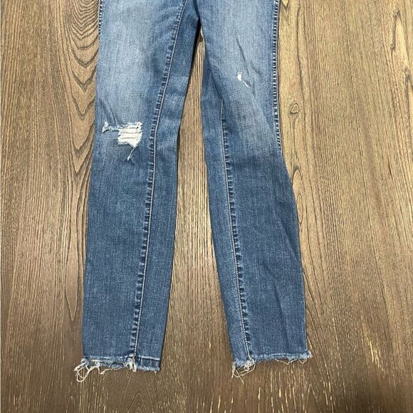 Madewell Medium Wash 9 Inch Mid Rise Ripped Knee Distressed Skinny Jeans Size 25 - Picture 2 of 11
